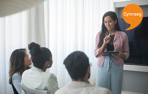 Ymarferwch eich cyflwyniad